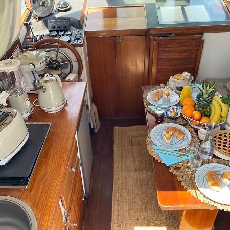 Sailing Nights Boat&Breakfast Hotel Алгеро Екстериор снимка